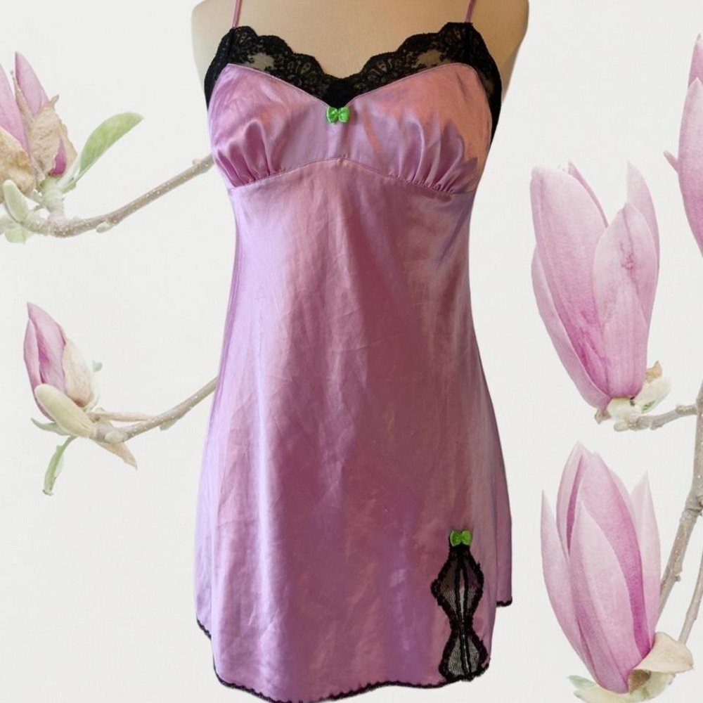Betsy Johnson Rose Pink Slip Dress With Black Lace Trim and Green Bows